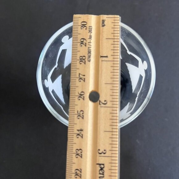 Vintage Glass Tumblers With Dancing Silhouette Pattern MCM 8 oz - Picture 4 of 4